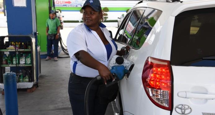 Aumentan RD$2.00 a los precios de la gasolina, gasoil, avtur y kerosene