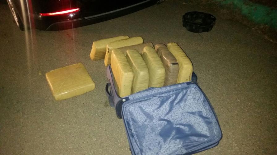 DNCD ocupa 102 libras de marihuana y apresa cuatro personas 