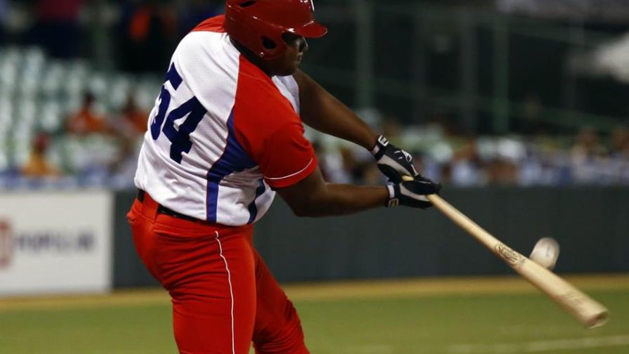 Alfredo Despaigne firma contrato por tres años con Fukuoka Halcones de Japón