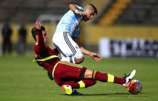 Argentina vence a Venezuela y se clasifica al Mundial 