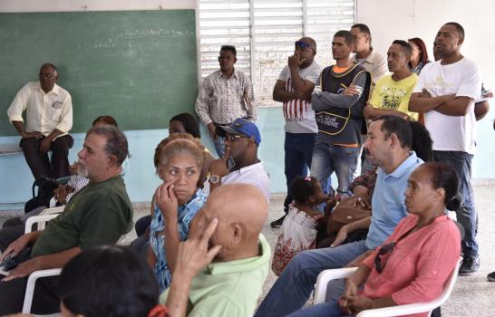 Denuncian chantaje a jóvenes de Santo Domingo Oeste