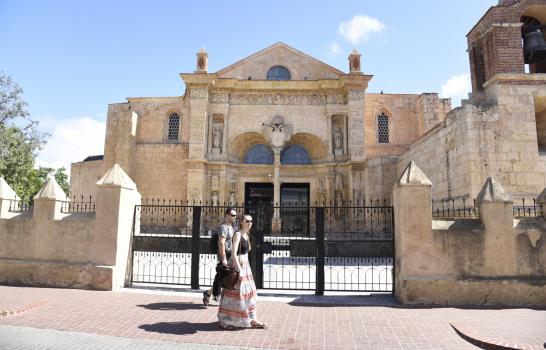 Vecinos de la Ciudad Colonial afirman trabajos de remozamiento son un “fiasco”