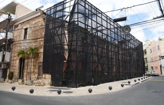 Vecinos de la Ciudad Colonial afirman trabajos de remozamiento son un “fiasco”