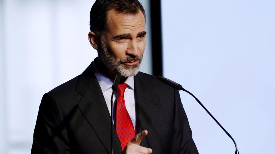 Escritor Mario Vargas Llosa pide cuidar y defender la lengua 