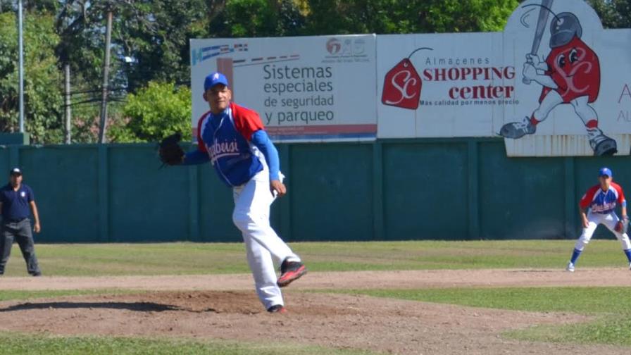 Seis dominicanos juegan en Liga de Béisbol de El Salvador