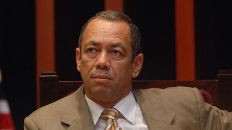 Senador de Hato Mayor niega dijera que aumentaría confianza en justicia si investigan al presidente Medina