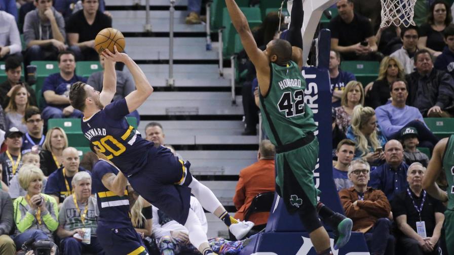 Al Horford anota 11 puntos en victoria de Celtics 