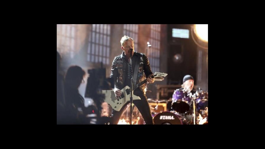 Con buenos micrófonos Metallica saldrá de gira 