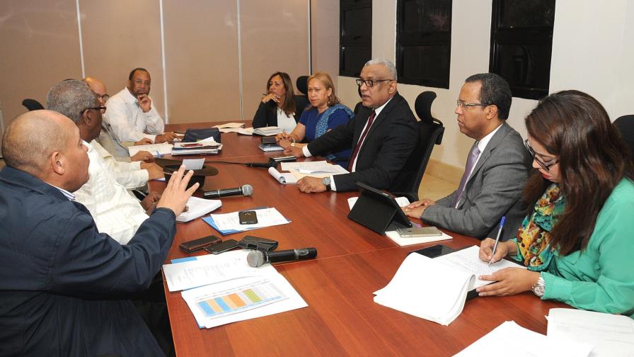 Ministerio de Educación y ADP inician proceso de preparación de acuerdo Ministerio de Educación y ADP inician proceso de preparación de acuerdo