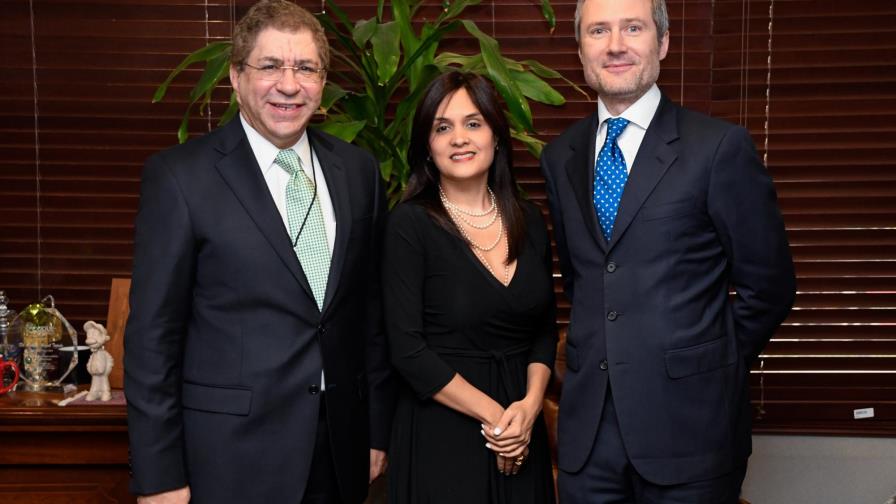 Altice busca democratizar acceso a internet en República Dominicana