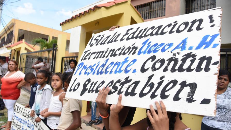 Comunidad exige a Educación que finalice construcción de centro docente Comunidad exige a Educación que finalice construcción de centro docente