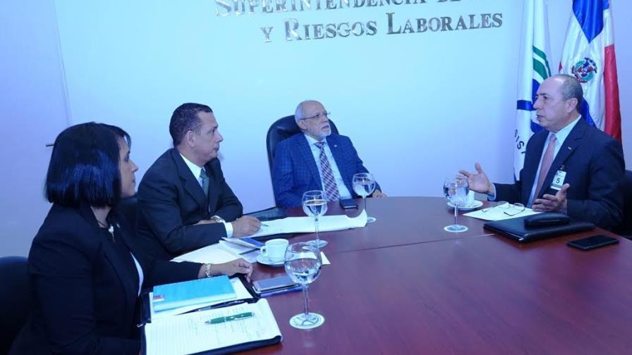 Con mediación de Sisalril, médicos y ARS se reunirán el próximo martes