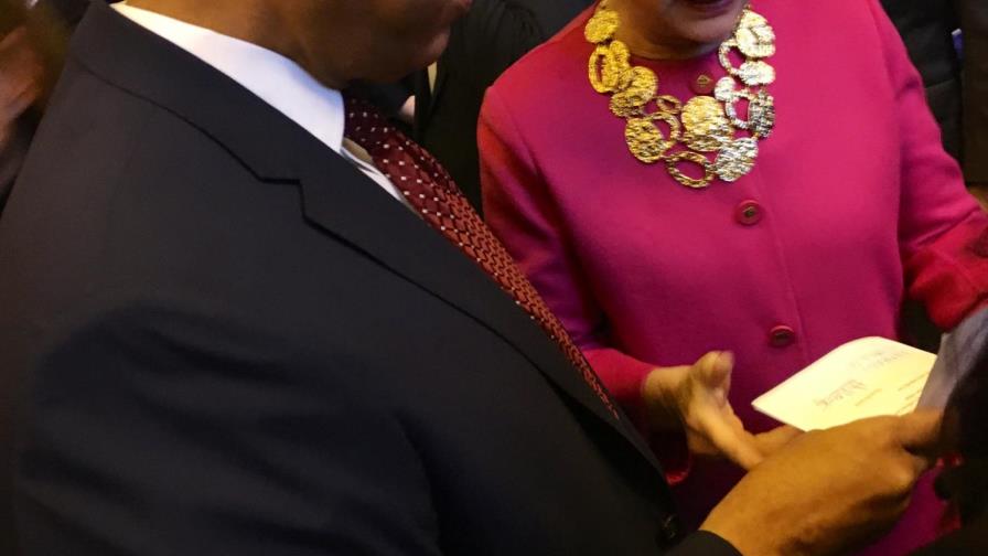 Destacan participación del Inposdom en Sello homenaje a Oscar de la Renta