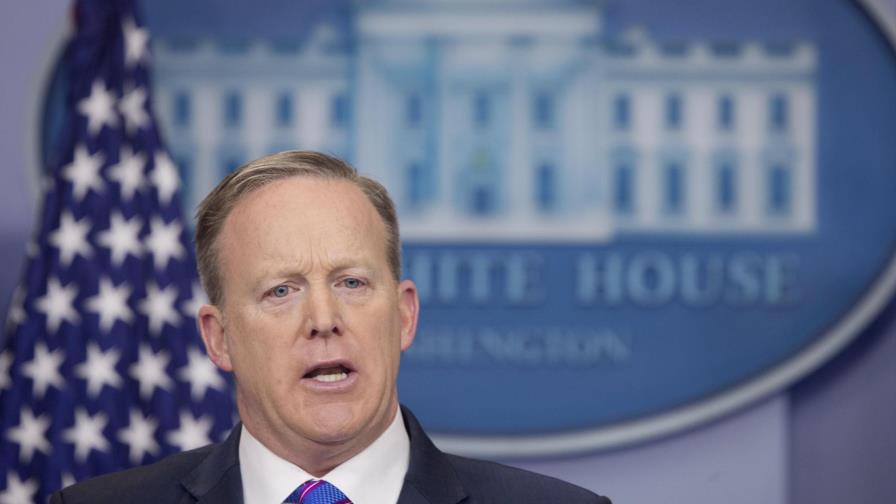 Casa Blanca niega que piense en la Guardia Nacional para deportar inmigrantes