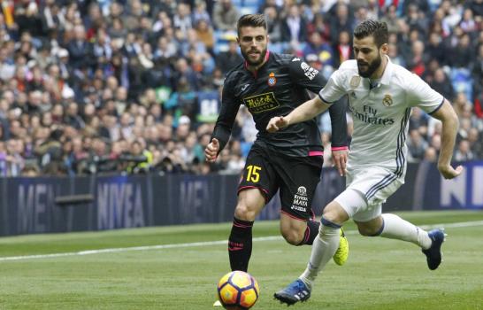 RESUMEN: El Real Madrid mantiene el paso; Sevilla y Atlético presionan al Barça 