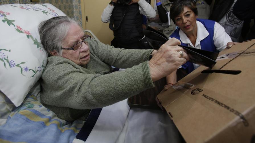 Ecuador elige hoy nuevo presidente 