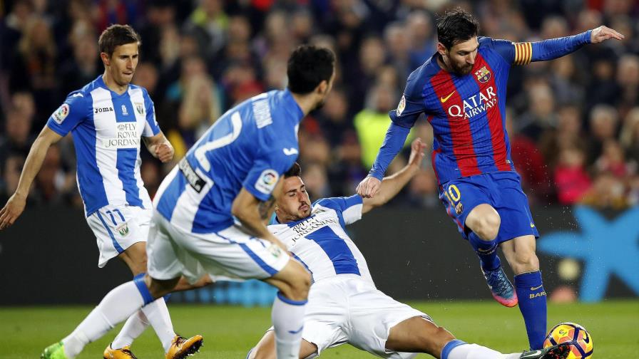 Messi salva al Barcelona con doblete ante Leganés 