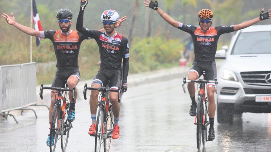 José Cueto gana segunda etapa grand prix de ciclismo 