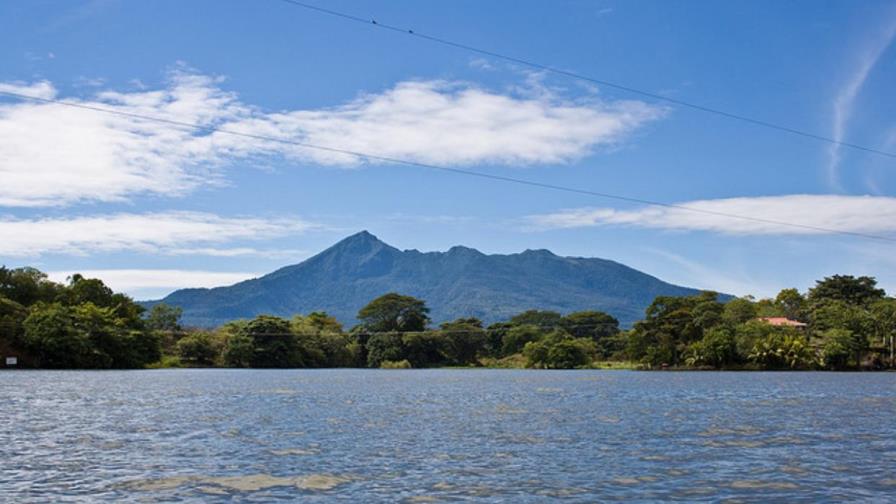 Científicos europeos investigan fallas geológicas en Gran Lago de Nicaragua 