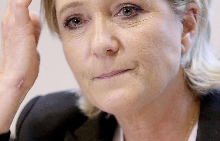Líder musulmán libanés rechaza recibir a Marine Le Pen con cabeza descubierta
