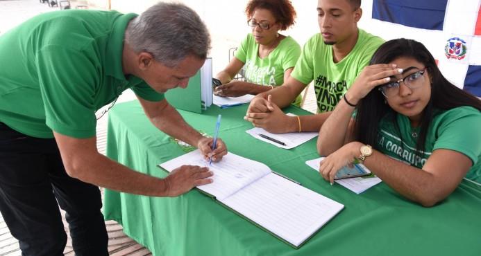 Entregarán “Libro Verde” contra corrupción en Palacio Nacional