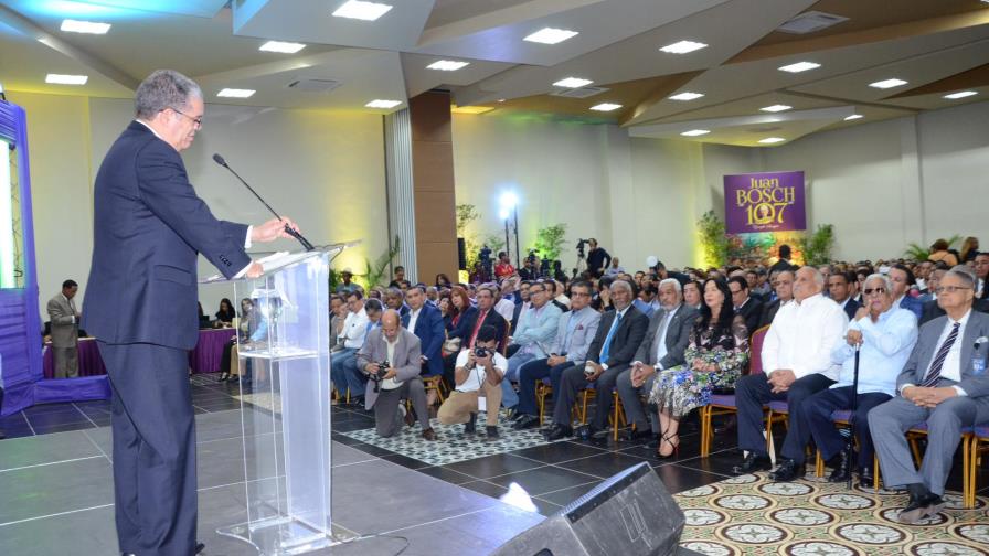 Amarante Baret afirma que el PLD debe renovarse, ser más democrático y apoyar al gobierno