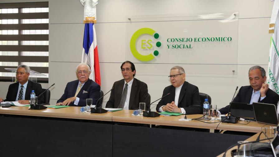 Gobierno reinicia diálogo para la firma del Pacto Eléctrico