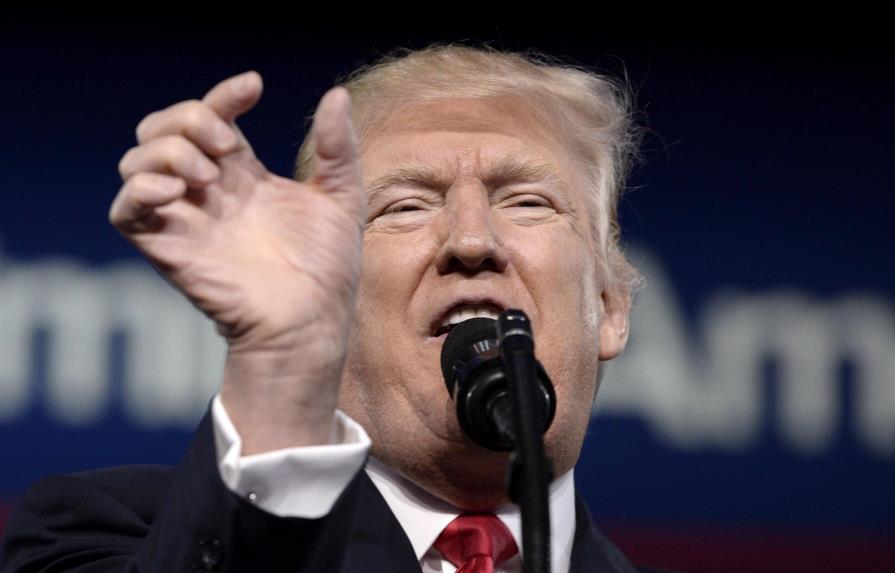 Trump promete que construcción del muro empezará “antes de lo previsto”