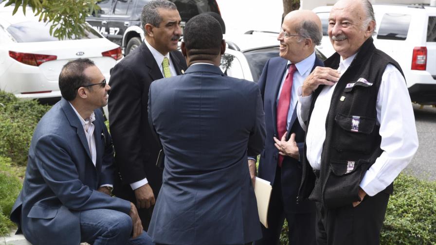 Partidos políticos demandan Gobierno  rescinda contratos con Odebrecht