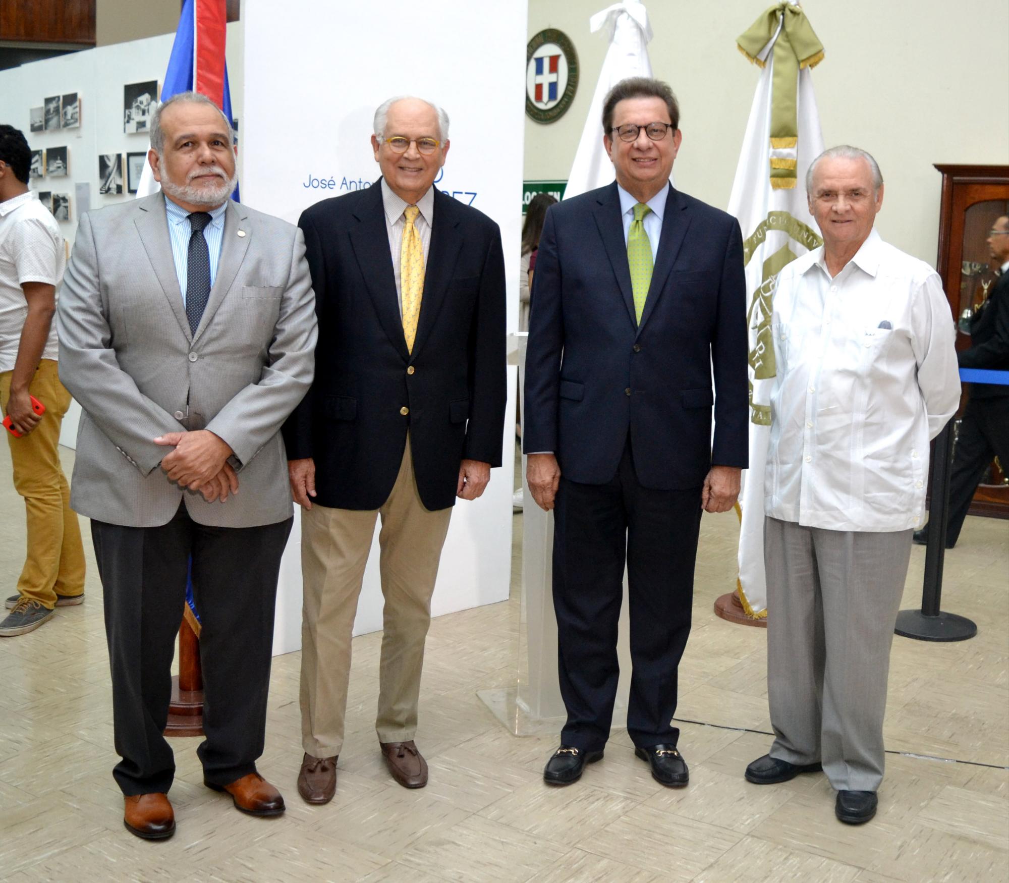 Presentan reposición de las obras del arquitecto José Antonio Caro