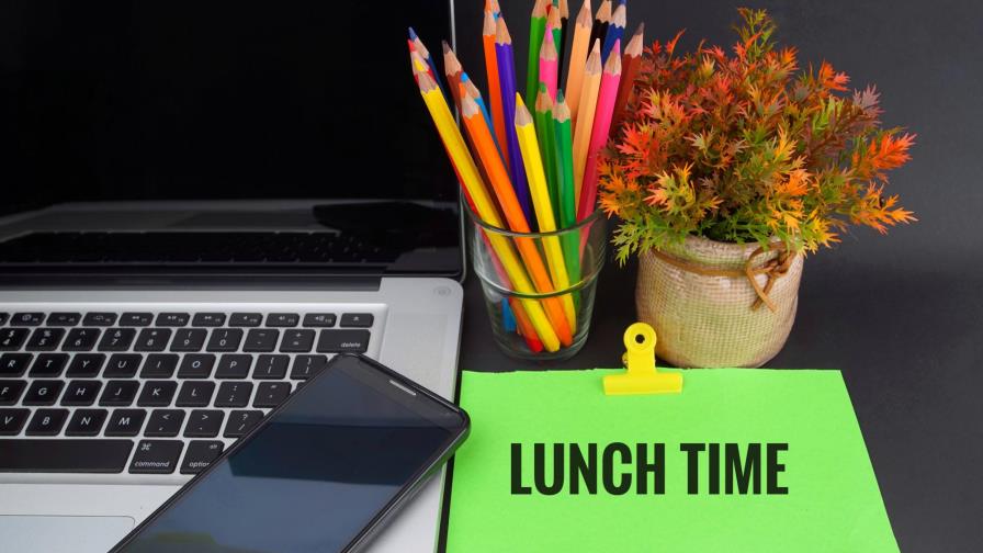 Político sueco propone coito en la hora del almuerzo 