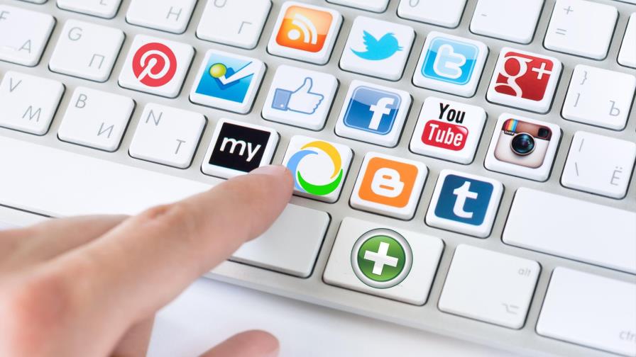 Las redes sociales, principal canal para 83% de profesionales de comunicación