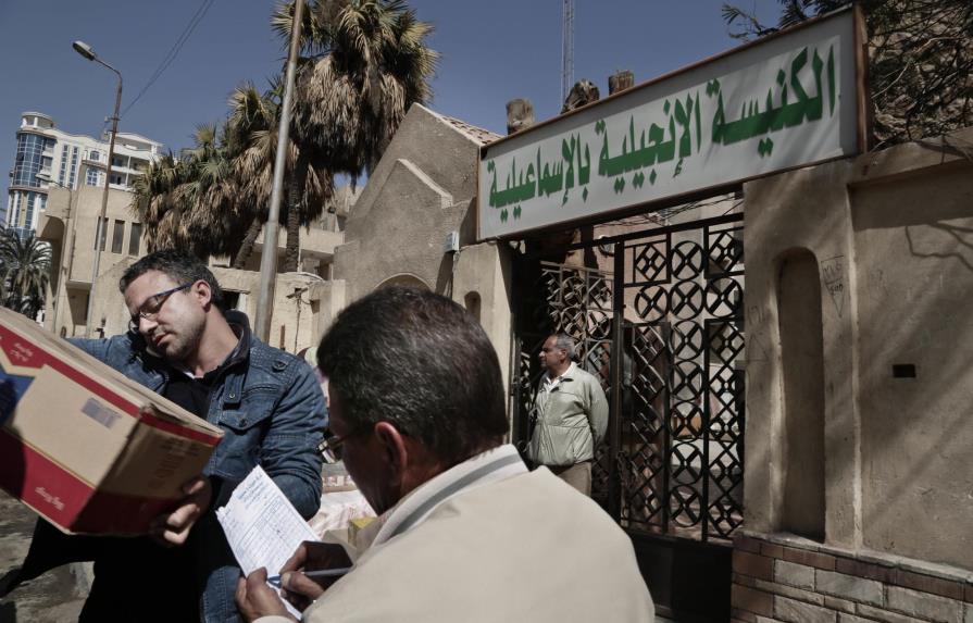 Cristianos egipcios huyen del Sinaí por cuarto día consecutivo