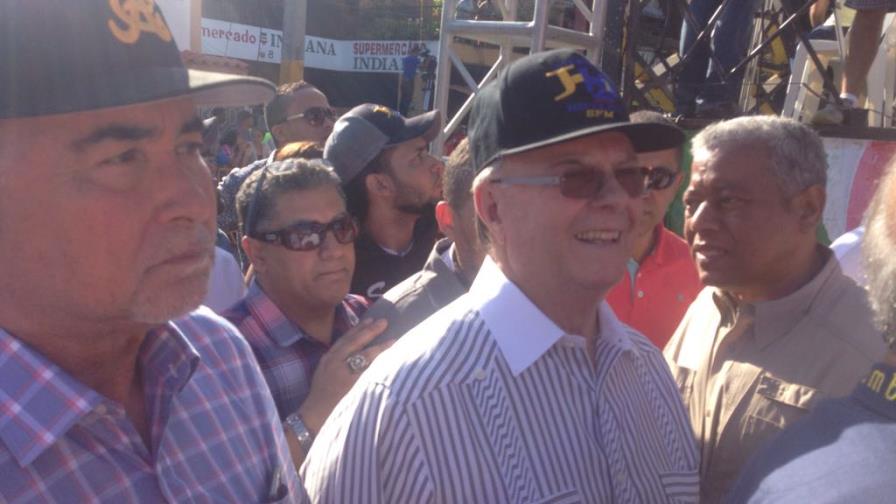 Hipólito dice el país necesita un hombre de experiencia que enfrente males