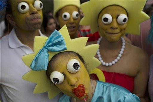 De Michael Jackson a “Los Simpson”, el colorido del carnaval de Río de Janeiro