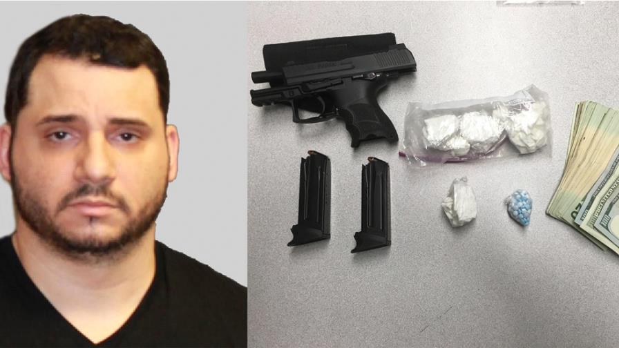 Detienen a dominicano en New Hampshire con cocaína, pastillas ilegales, una pistola y dinero Detienen a dominicano en New Hampshire con cocaína, pastillas ilegales, una pistola y dinero