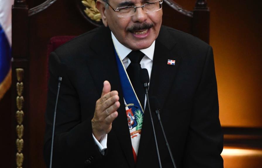 Danilo expresa que el gobierno “no tiene nada que ocultar” sobre termoeléctrica  Punta Catalina