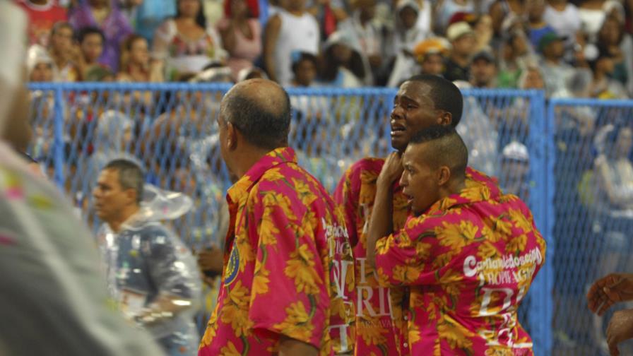 20 heridos por choque de una carroza en el Carnaval de Río de Janeiro