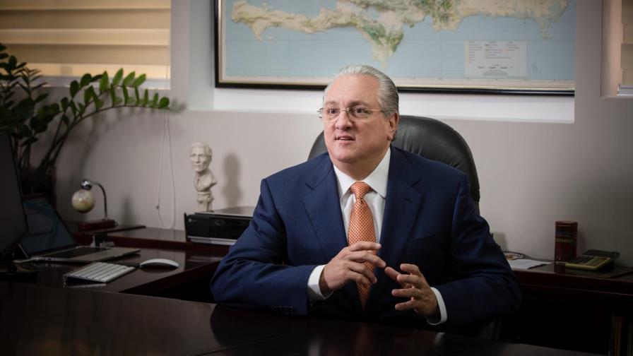 Miguel A. Lama “El Presidente fomenta el crecimiento económico desde las zonas francas”