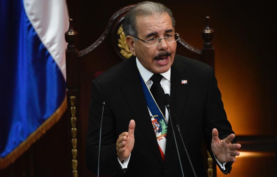 Danilo Medina acogió recomendaciones del informe del CEA; entregará documento al Ministerio Público