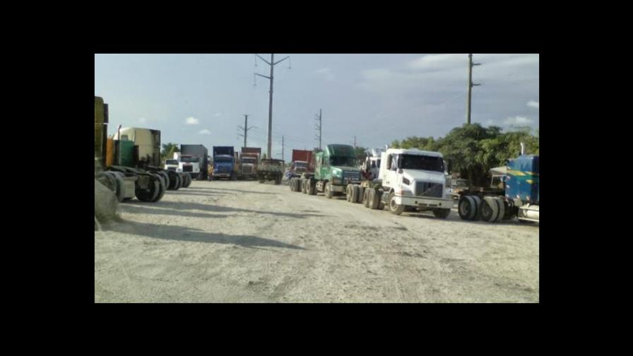 Camioneros de Boca Chica depositan en Tribunal Constitucional revisión de sentencia Camioneros de Boca Chica depositan en Tribunal Constitucional revisión de sentencia