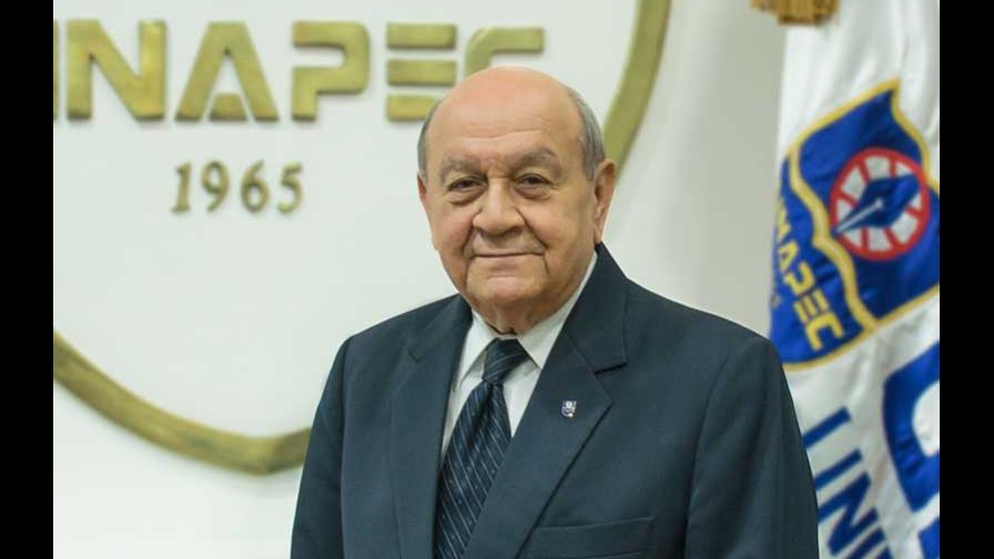 Franklyn Holguín Haché nuevo rector de UNAPEC