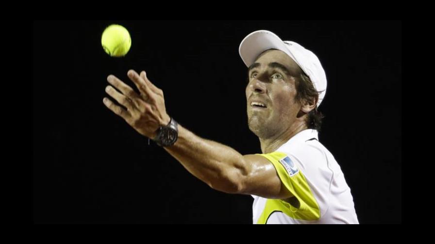 Brasil le sienta bien a Cuevas; gana el Abierto de ese país por tercer año corrido Brasil le sienta bien a Cuevas; gana el Abierto de ese país por tercer año corrido