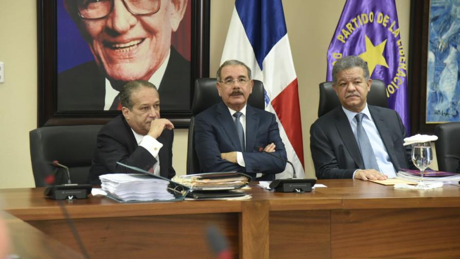 El PLD pospone la reunión del Comité Central para el 22 de abril