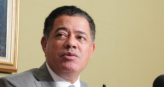 Cabrera señaló que no hay casos de la enfermedad avícola en el territorio nacional