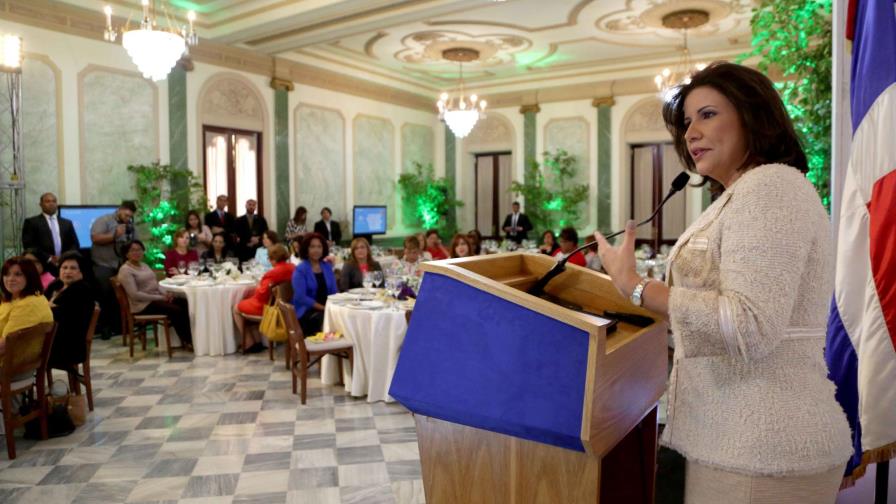 Margarita Cedeño: Ciudad Mujer y eliminar desigualdad salarial de género son prioridad en agenda