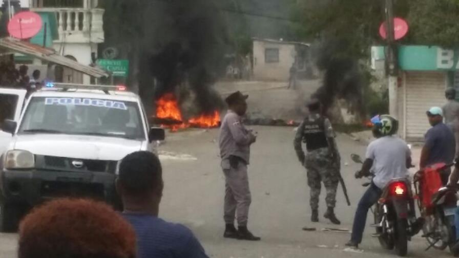 Huelga provoca daños en     El Seibo