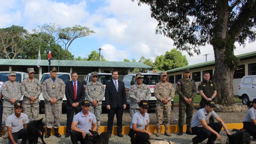 Embajada de Estados Unidos hace donación a DNCD, CESFRONT y Sistema 9-1-1