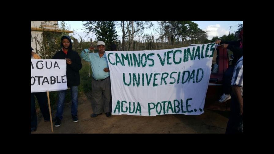 Levantan paro en El Seibo y grupos de apoyo continúan en lucha 