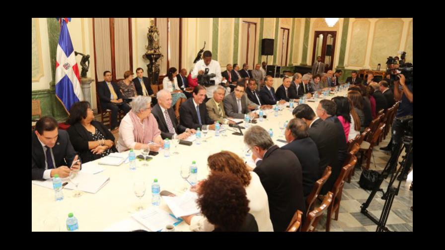 Comienzan las críticas a las propuestas de modificar la ley de Seguridad Social Comienzan las críticas a las propuestas de modificar la ley de Seguridad Social